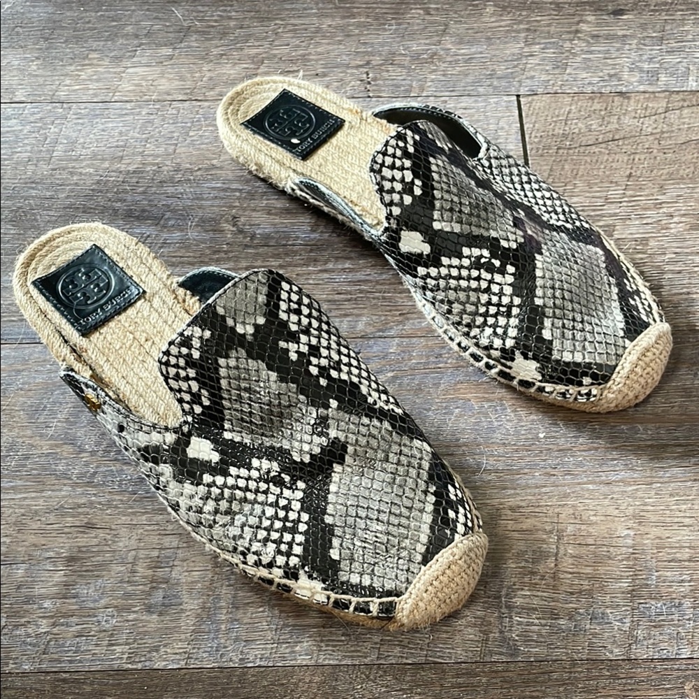 Tory Burch leather Snakeskin Pattern Espadrille Mules slide on shoes